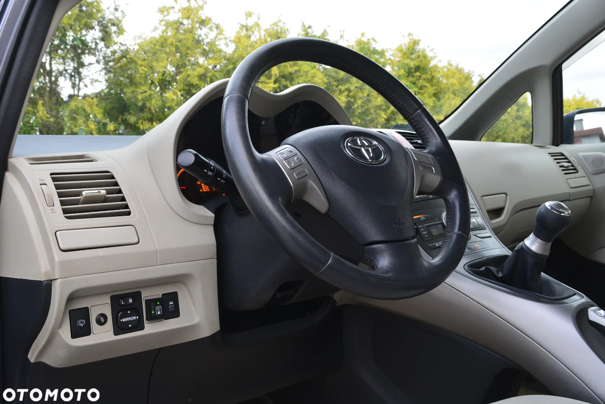 Toyota Auris 1.6 VVT-i Prestige - 18