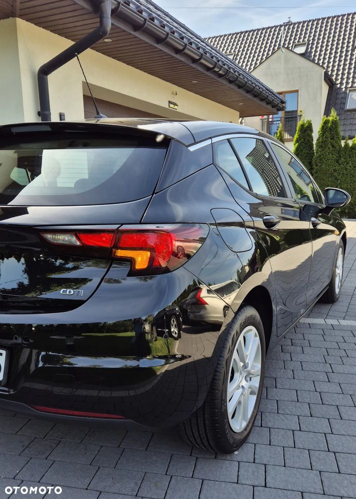 Opel Astra 1.6 CDTI Elite S&S - 24