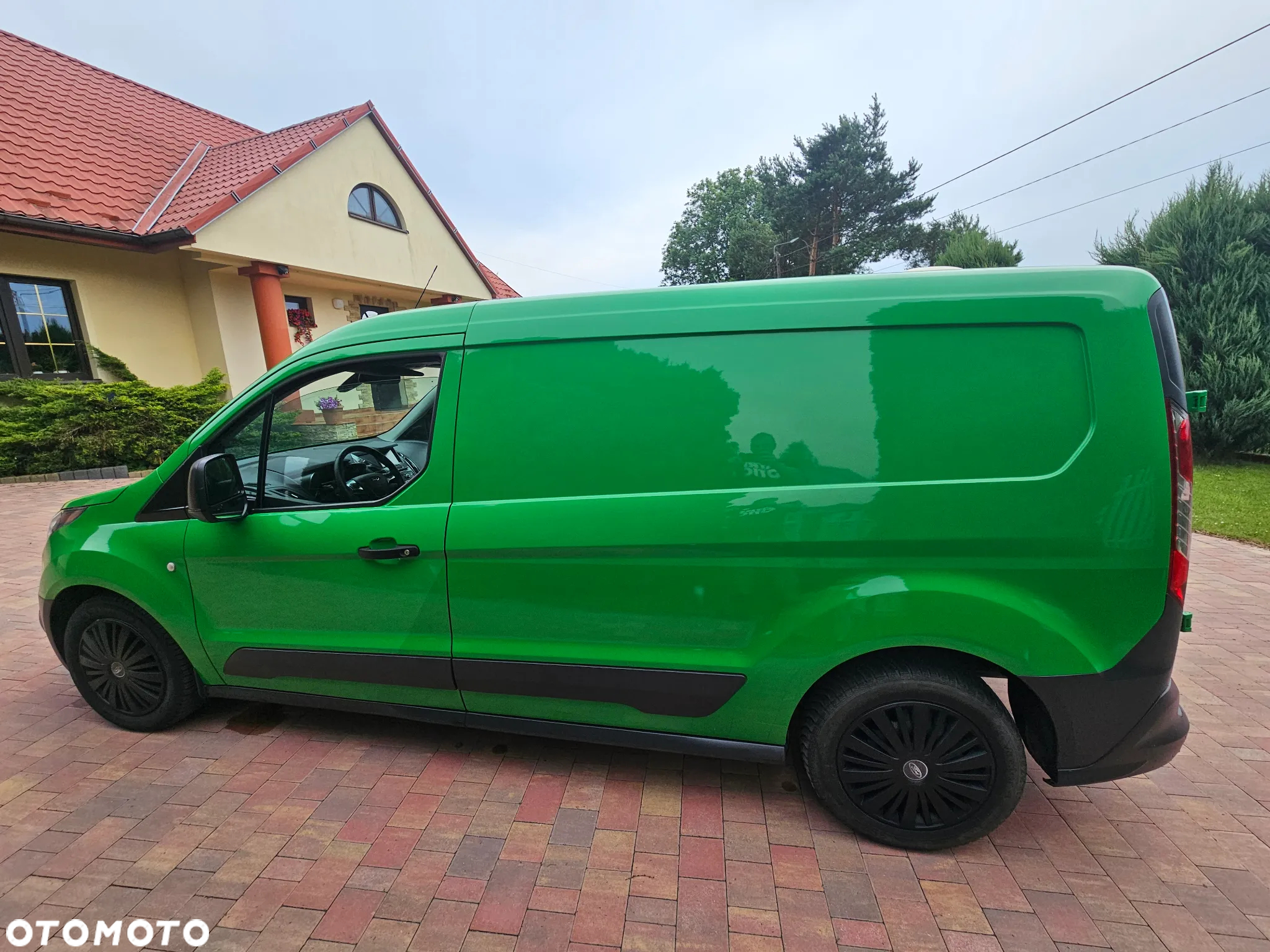 Ford Transit Connect - 10