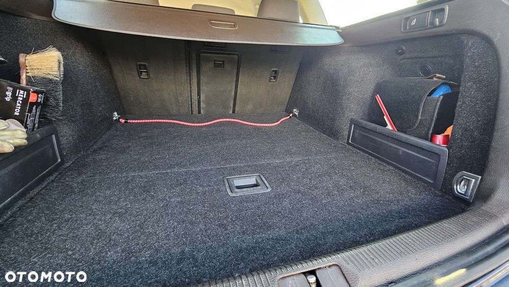 Volkswagen Passat 2.0 TDI DPF Comfortline DSG - 9