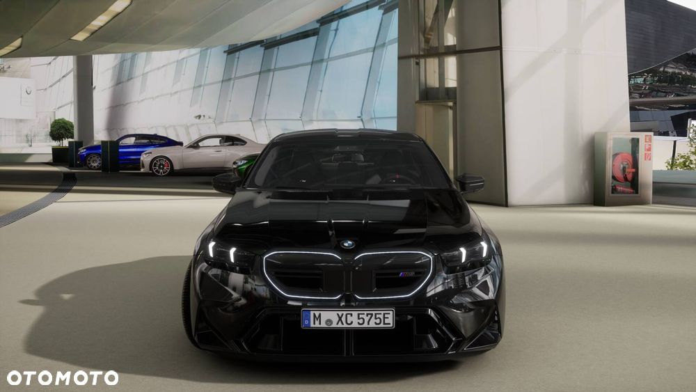 BMW M5 xDrive - 20