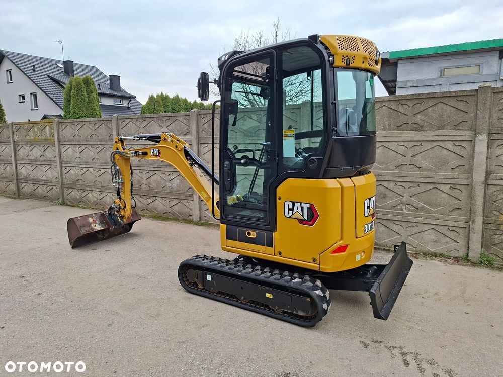 Caterpillar 301.8 05A Powertilt klimatyzacja radio - 3