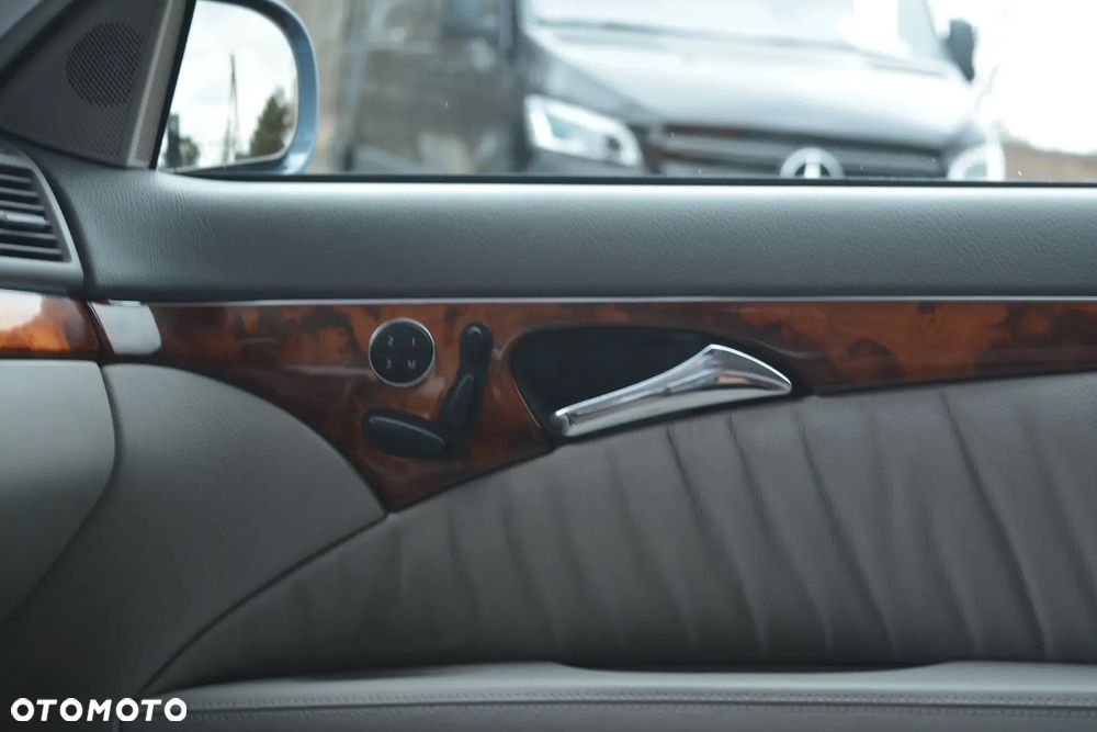 Mercedes-Benz Klasa E 500 Elegance - 14