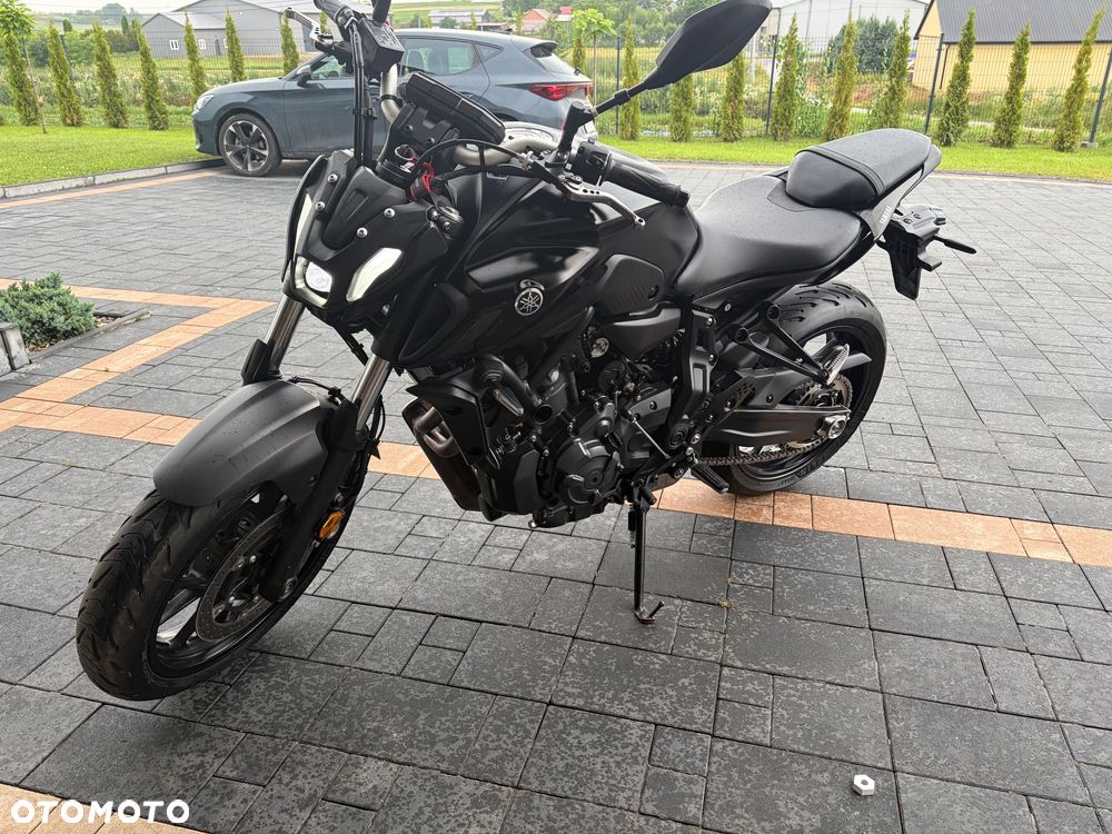 Yamaha MT - 8
