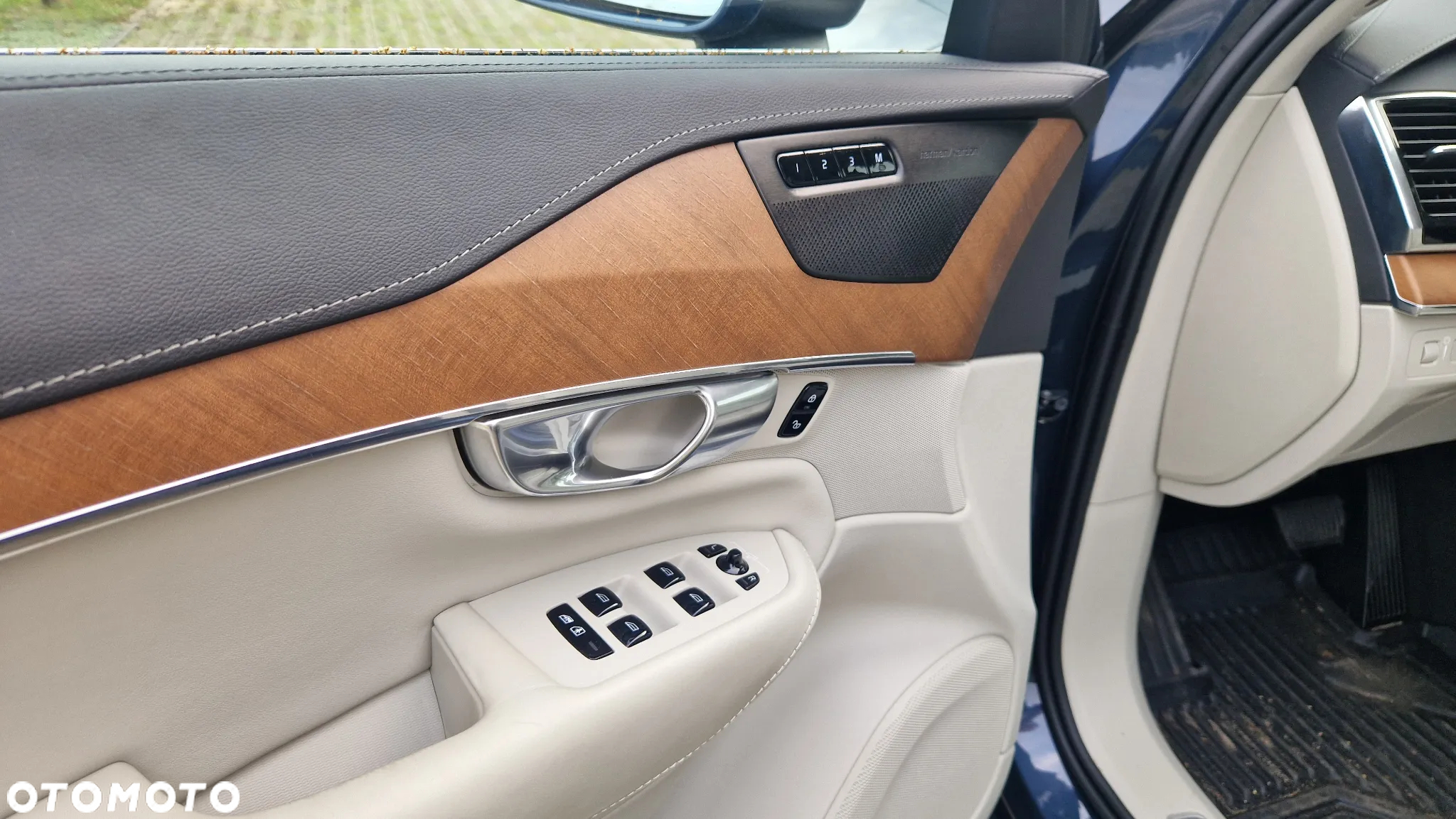 Volvo XC 90 T8 AWD Plug-In Hybrid Inscription 6os - 22