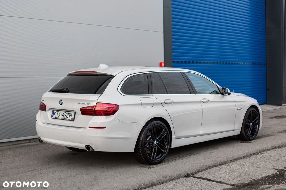 BMW Seria 5 535d xDrive Sport-Aut Luxury Line - 9