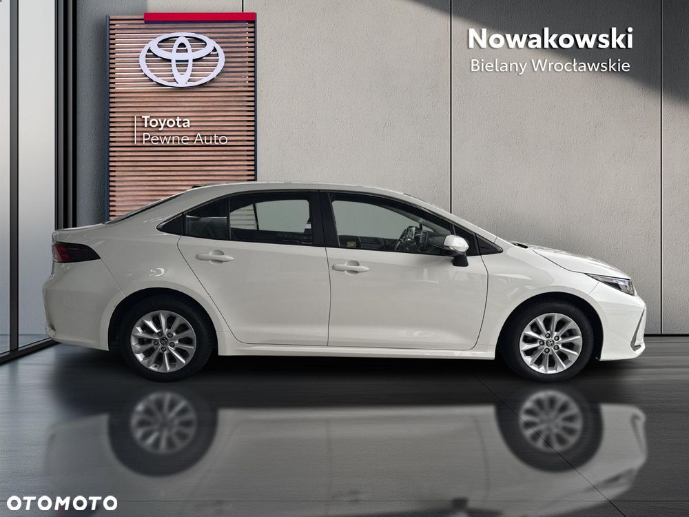 Toyota Corolla 1.8 Hybrid Comfort - 6