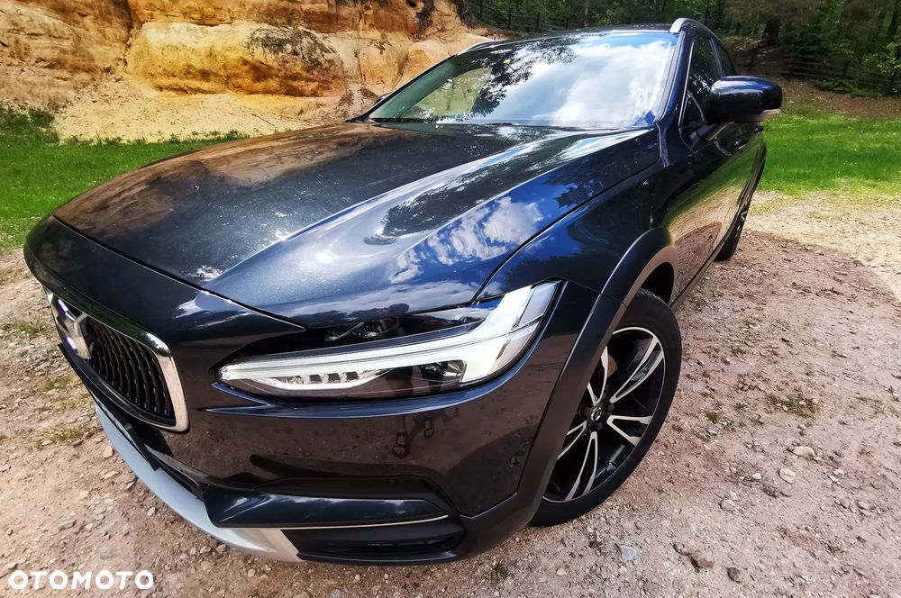 Volvo V90 Cross Country D4 AWD Pro - 10