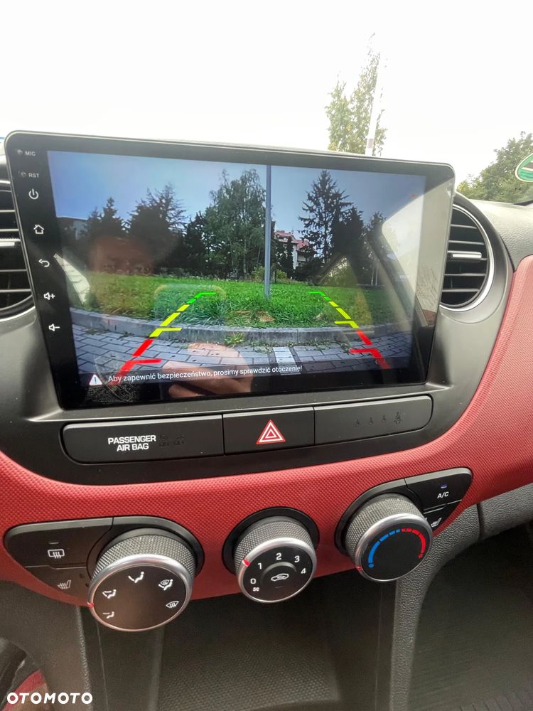 Hyundai i10 1.2 Fifa World Cup Edition - 16
