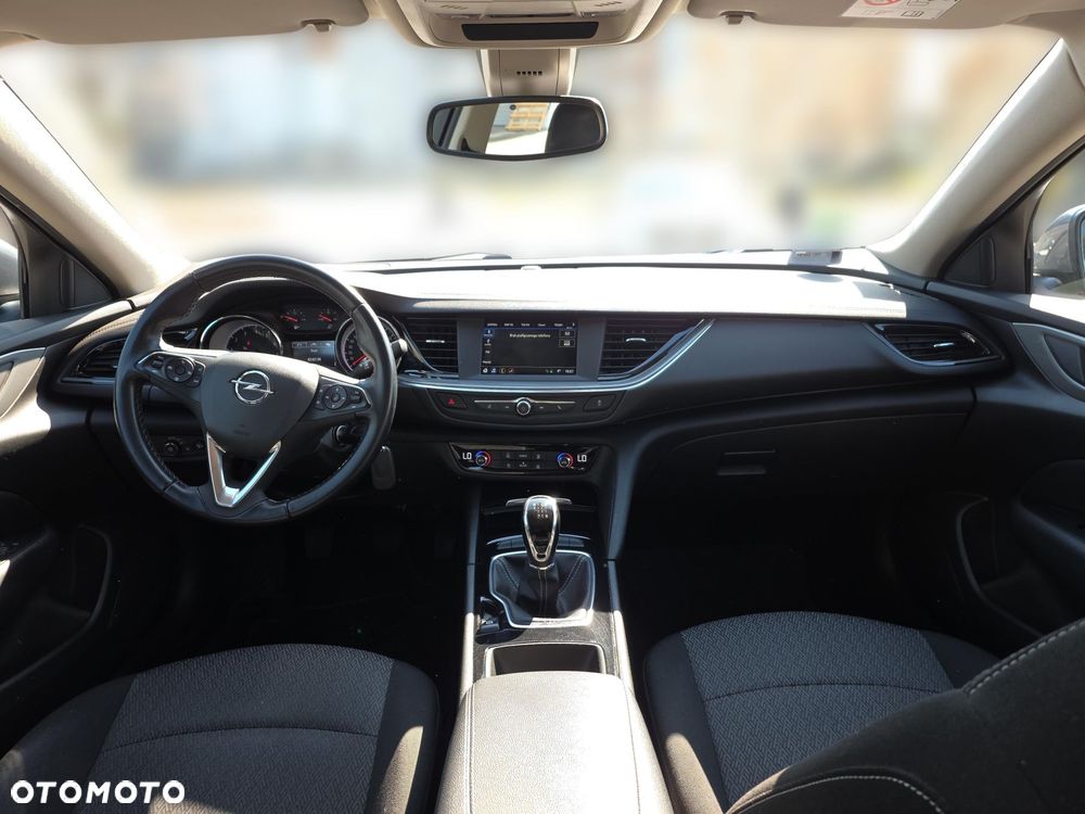 Opel Insignia 1.5 T Innovation S&S - 11