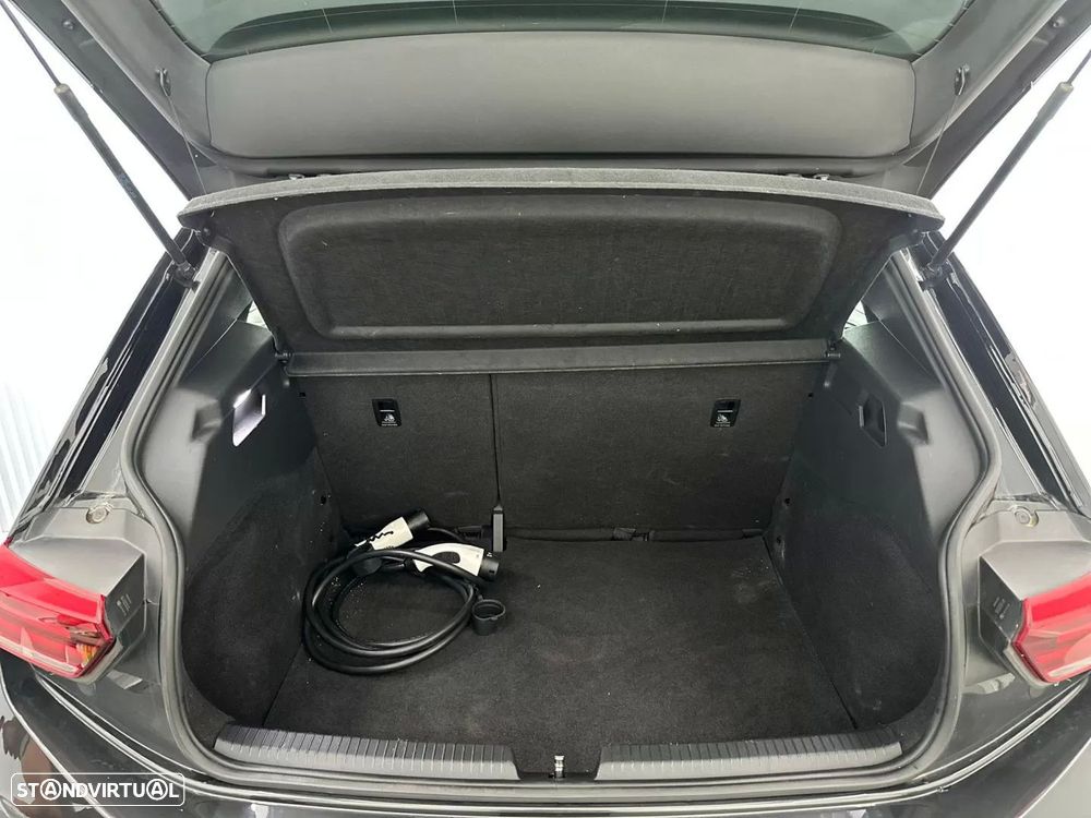 VW ID.3 Pro Performance - 23