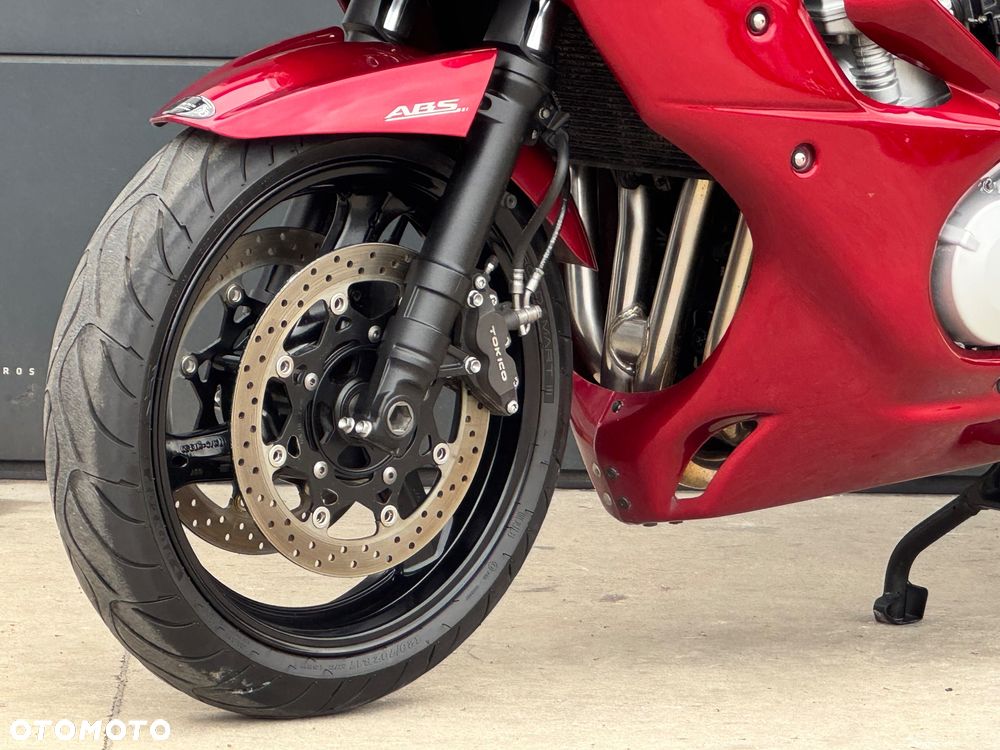 Suzuki Bandit - 28