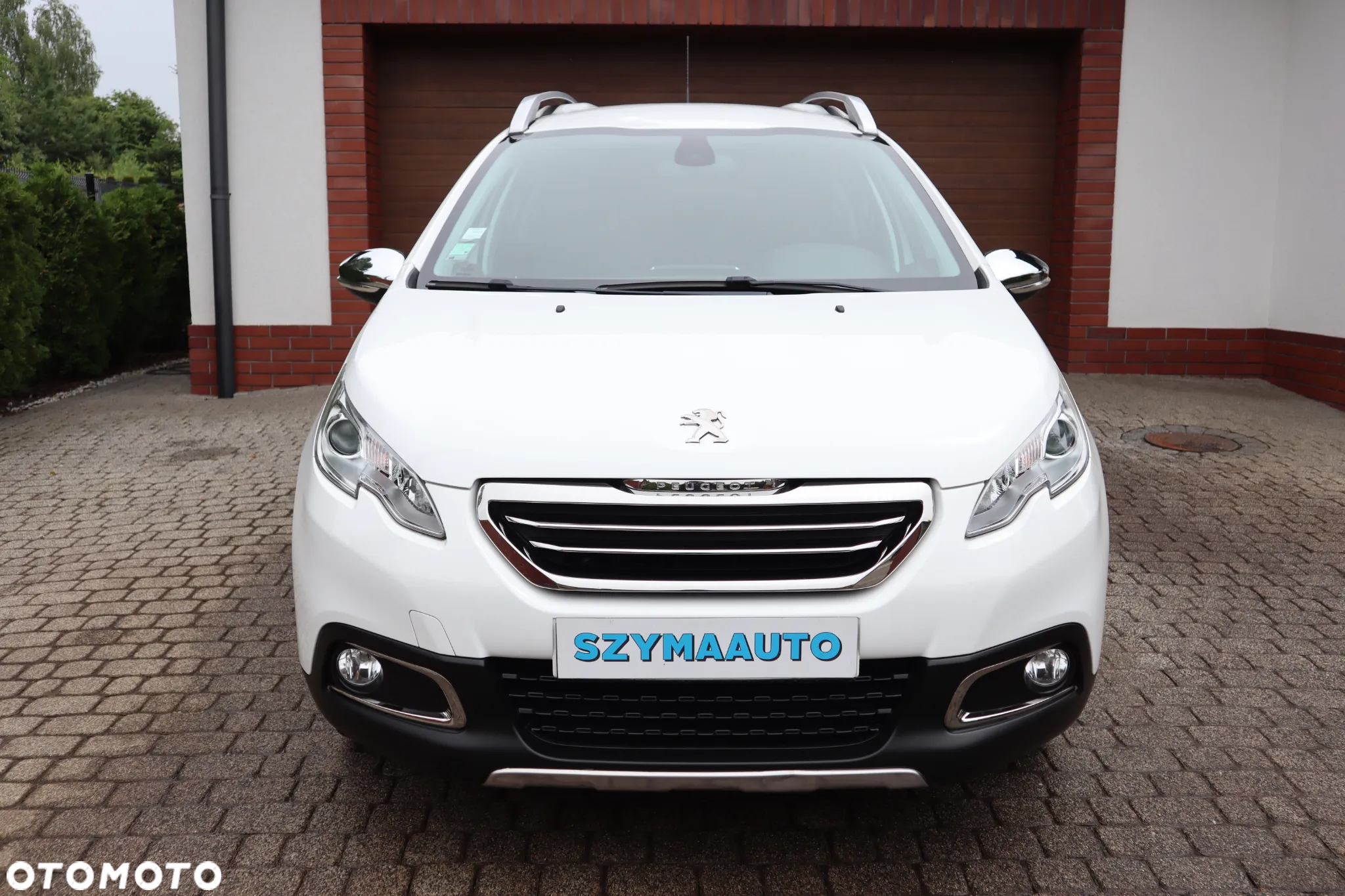 Peugeot 2008 1.2 Pure Tech Allure S&S - 8