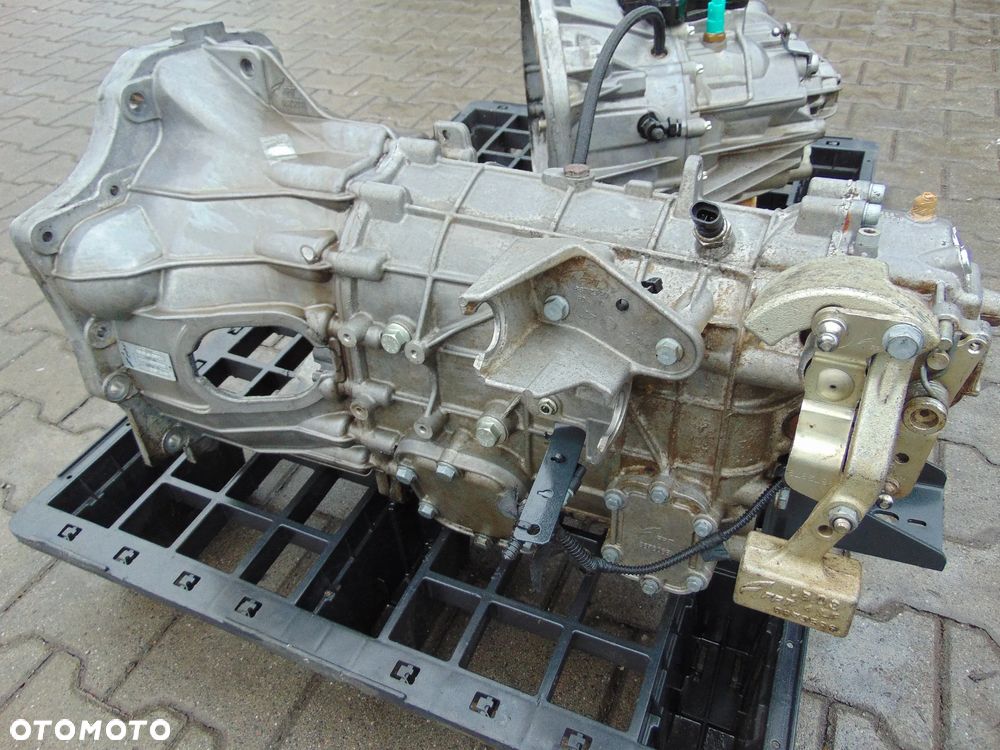 IVECO DAILY skrzynia biegów 3,0 hpi 2840.6  8873780 - 1