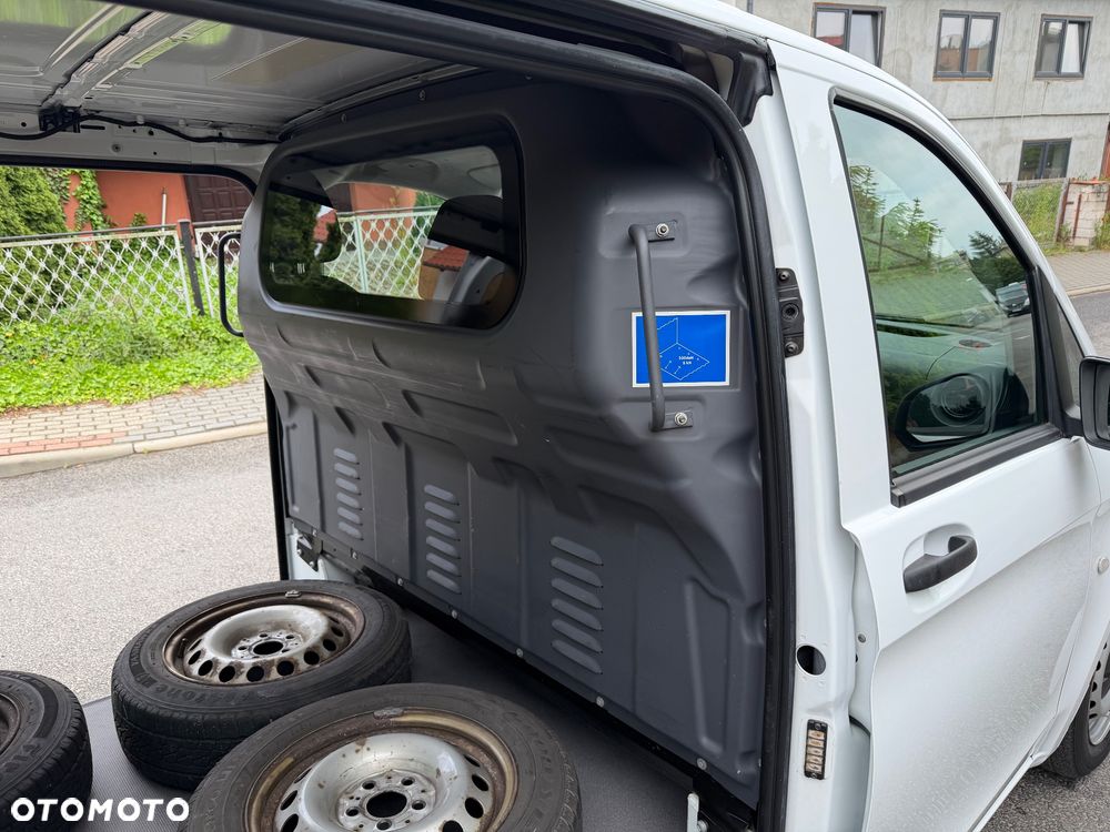 Mercedes-Benz Vito - 27