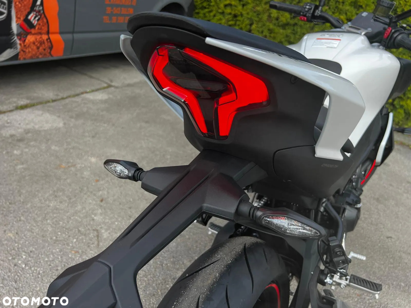 CFMoto NK - 8
