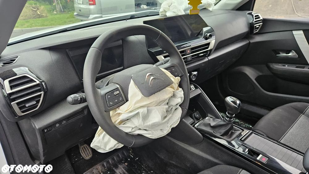 Citroën C4X PureTech 100 Stop&Start FEEL - 9