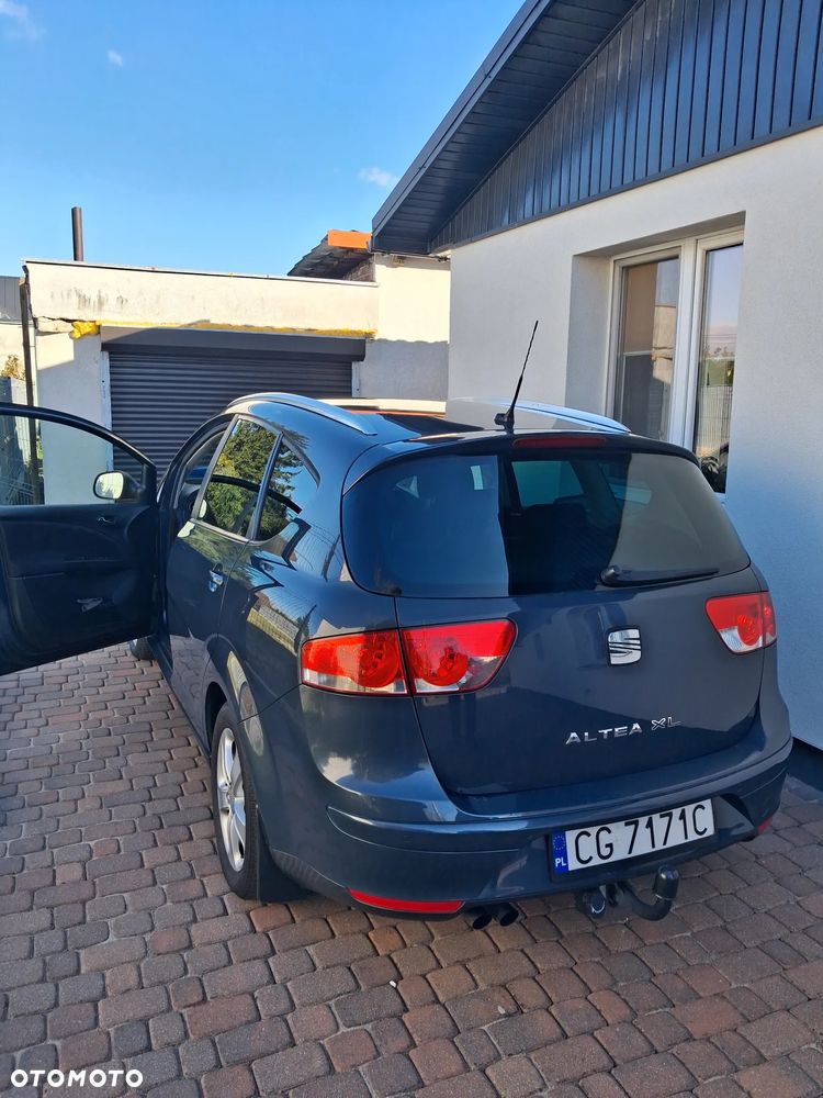 Seat Altea XL 2.0 TDI Stylance - 2