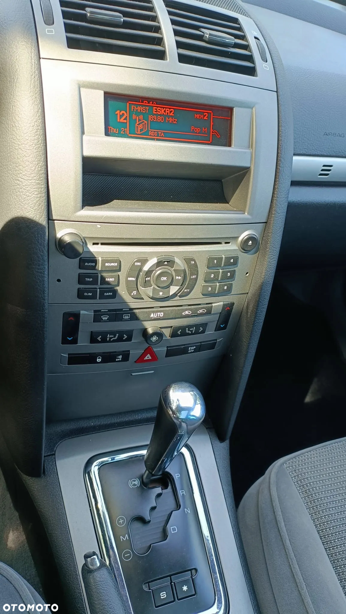 Peugeot 407 - 12