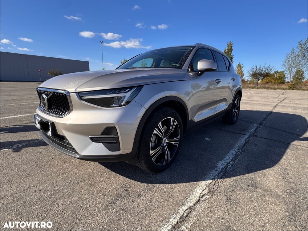 Volvo XC 40 B3 AT FWD MHEV Core - 2