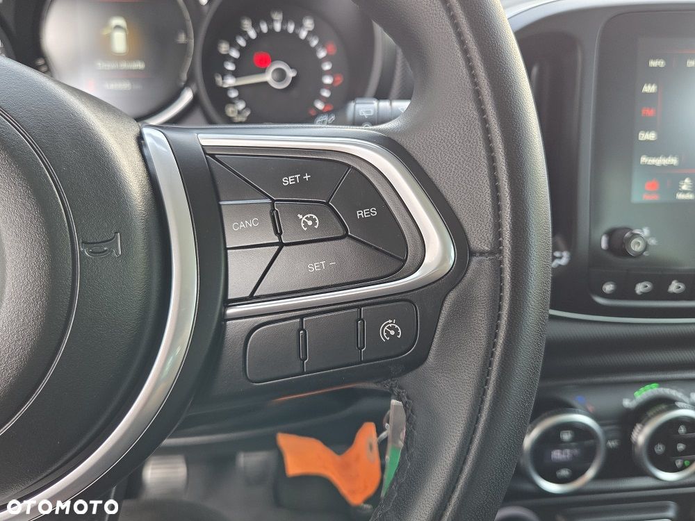 Fiat 500L 1.4 T-Jet Cross - 18