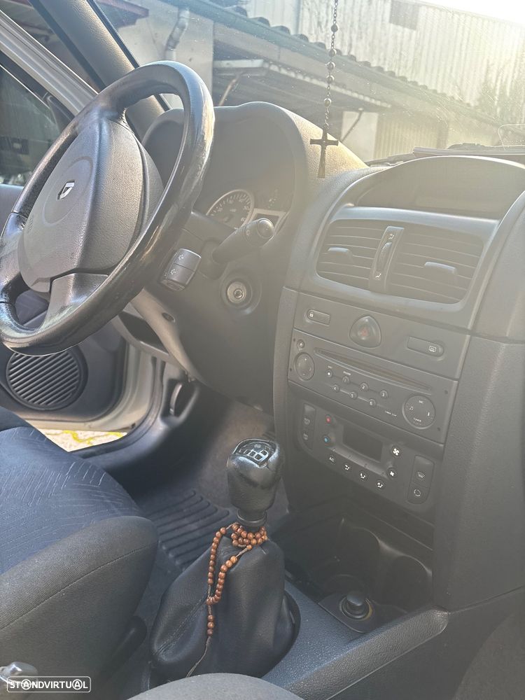 Renault Clio 1.4 16V Si - 5