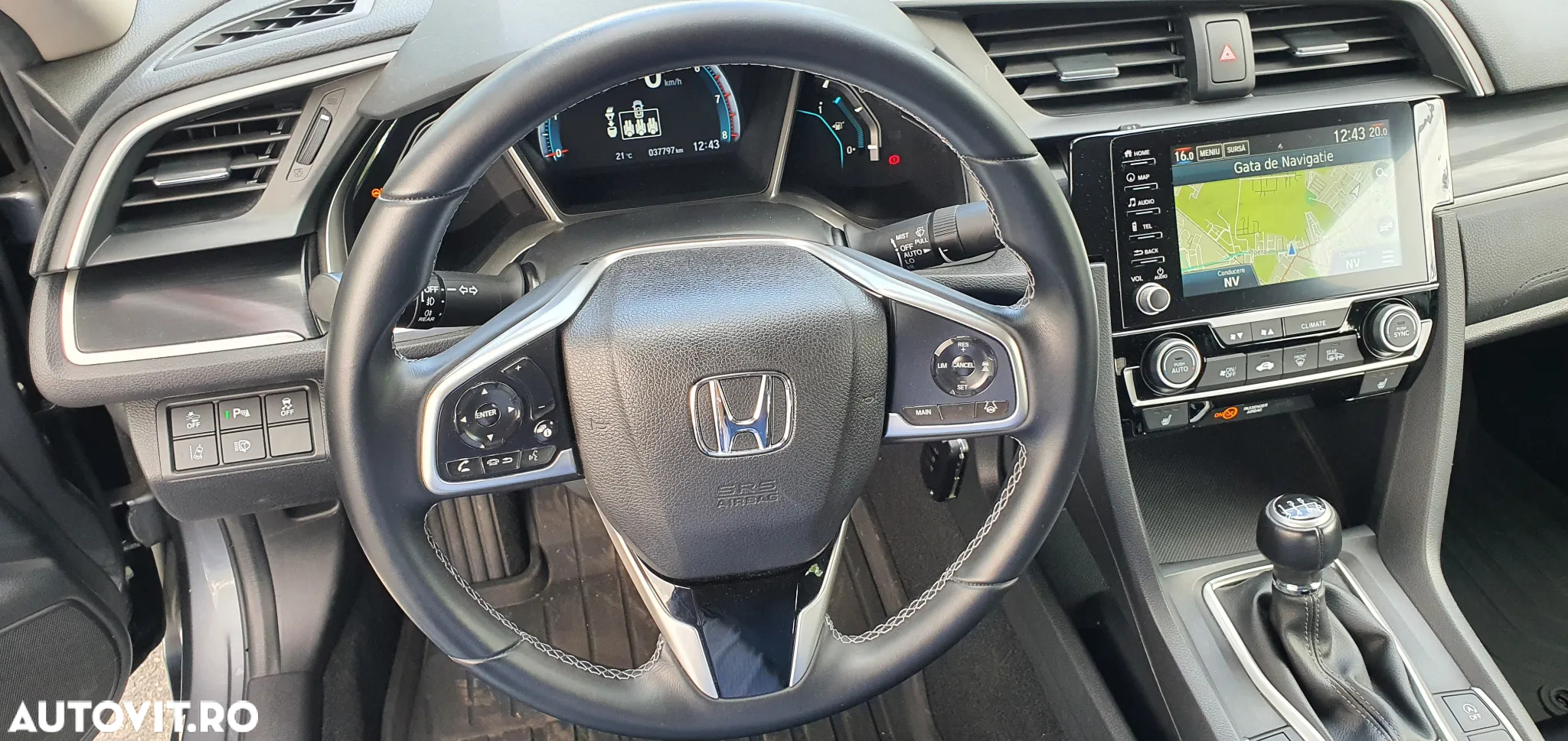 Honda Civic Sedan 1.5 VTEC Turbo Elegance Navi - 30