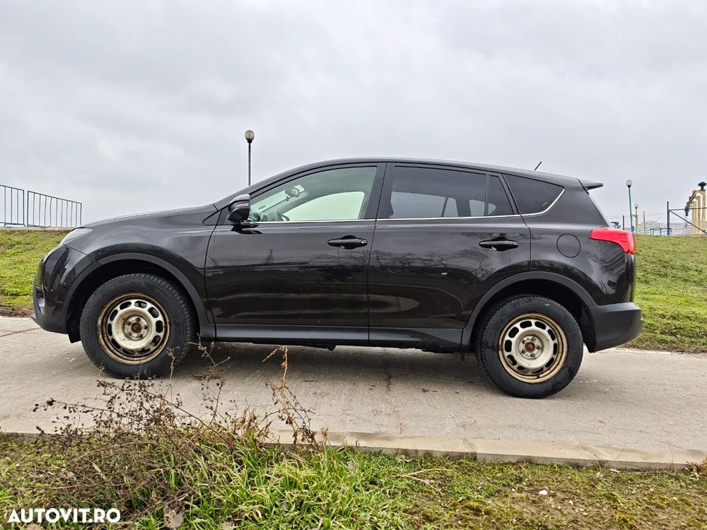 Toyota RAV4 2.0 D-4D 4x4 Edition - 3