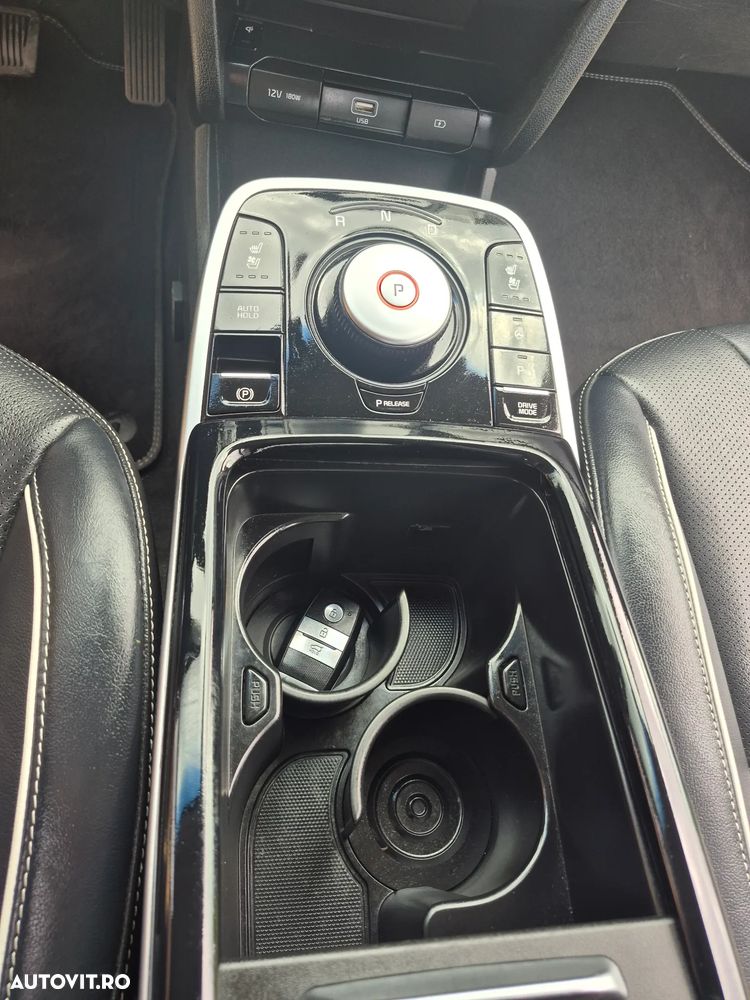 Kia Niro - 13