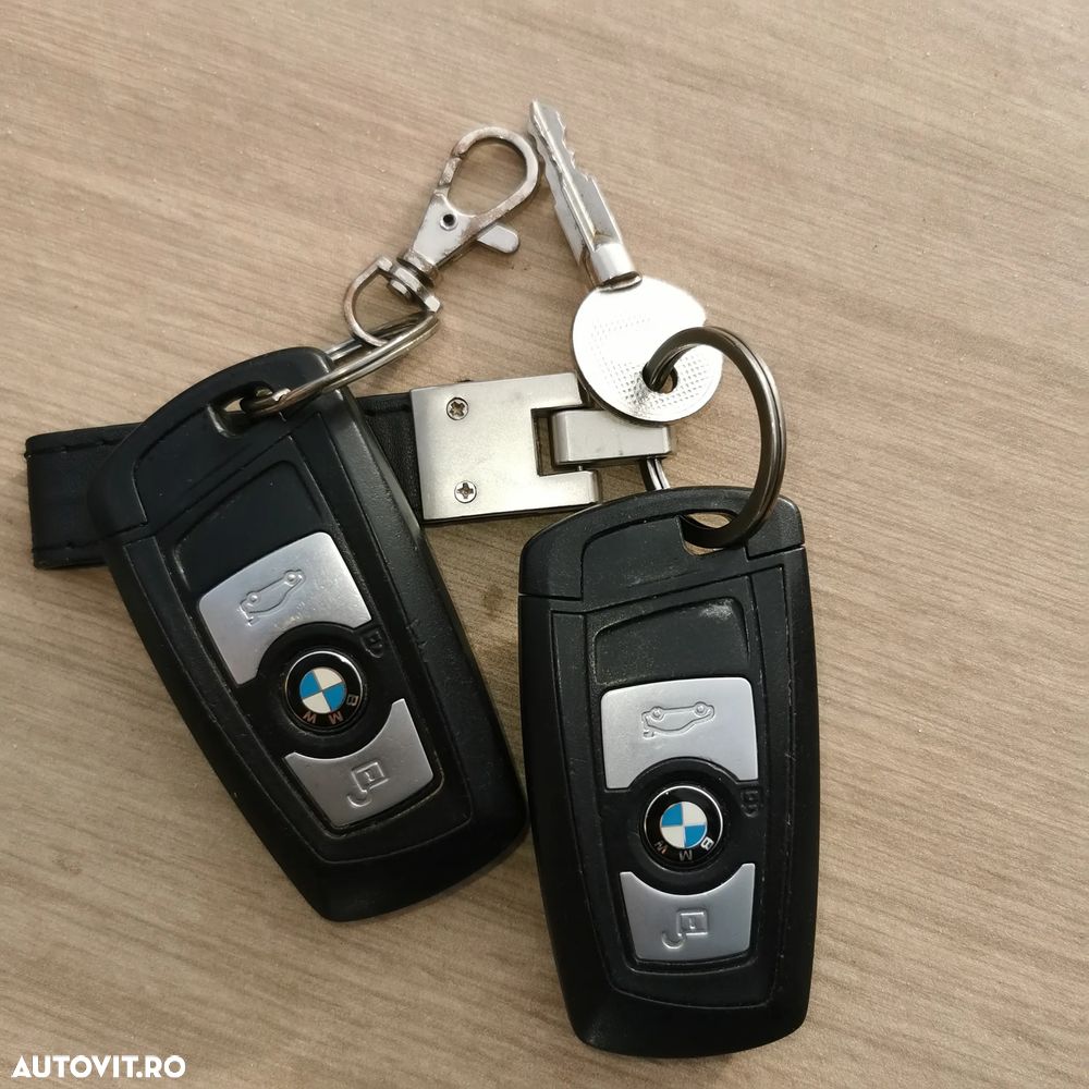 BMW Seria 3 320d Touring Aut. - 14