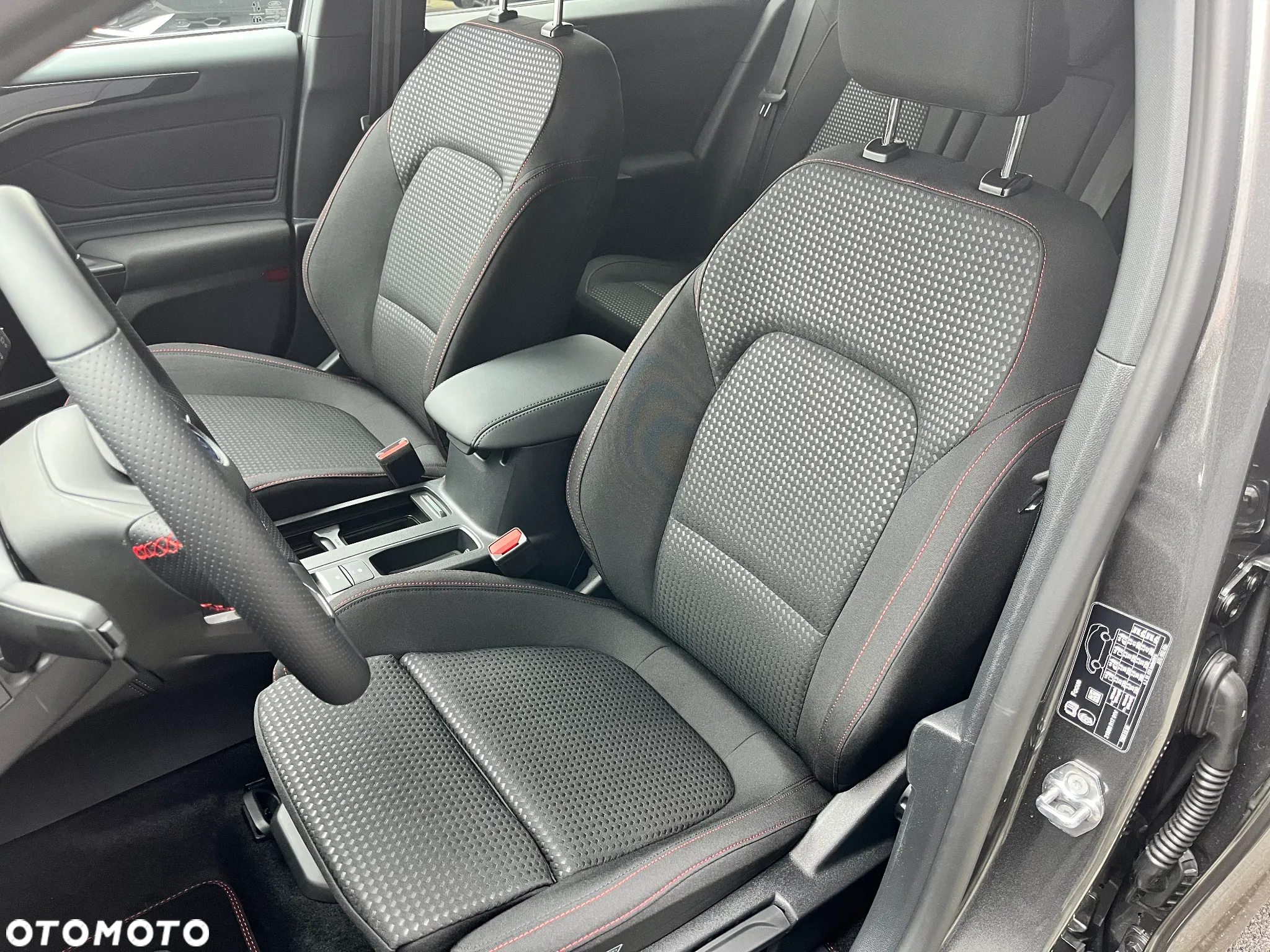 Ford Focus 1.0 EcoBoost mHEV ST-Line X - 9