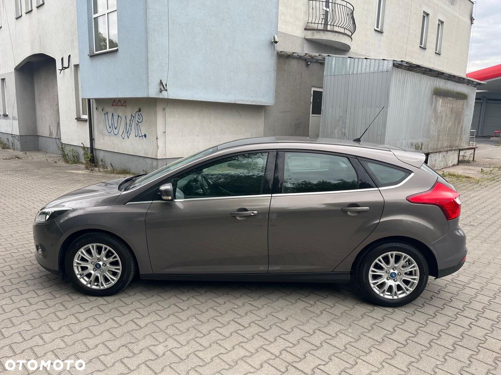 Ford Focus 1.6 TDCi DPF Titanium - 3