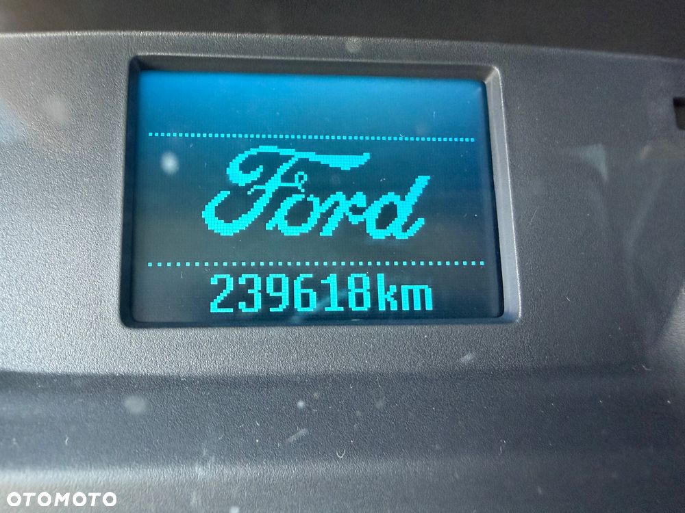 Ford Transit custom - 8