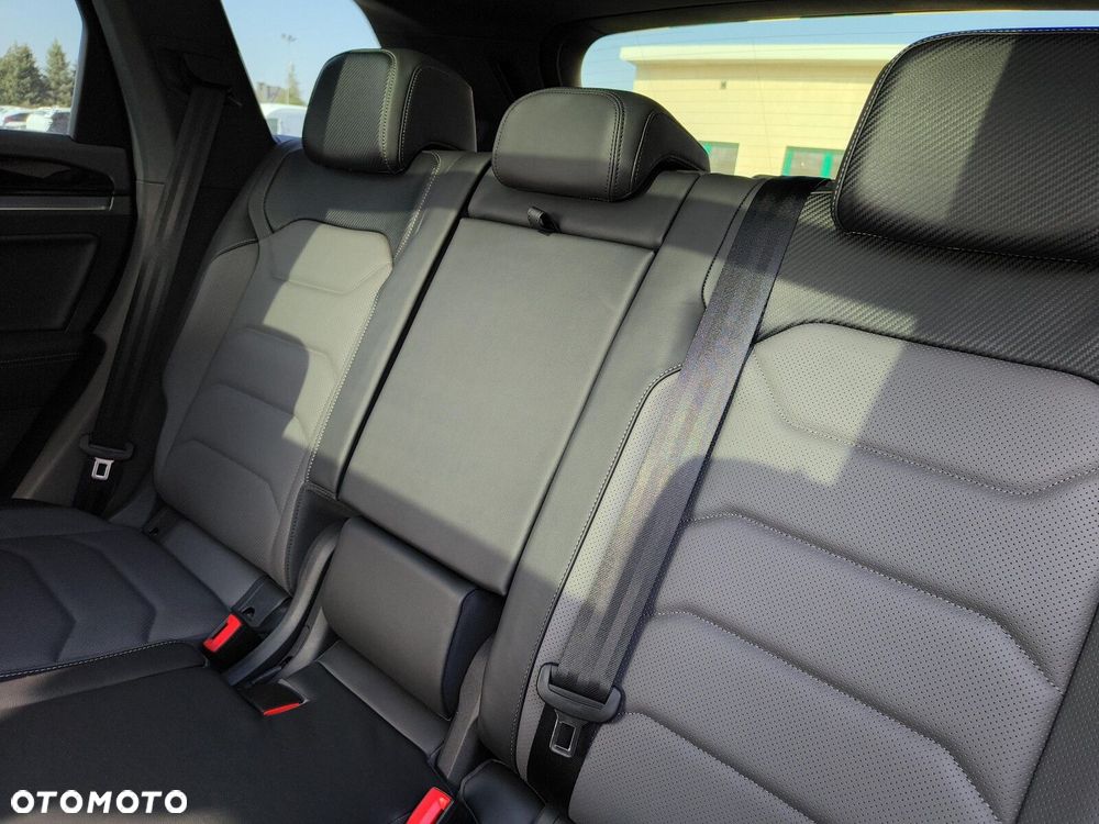 Volkswagen Touareg 3.0 V6 TDI 4Motion R-Line Final Edition - 17