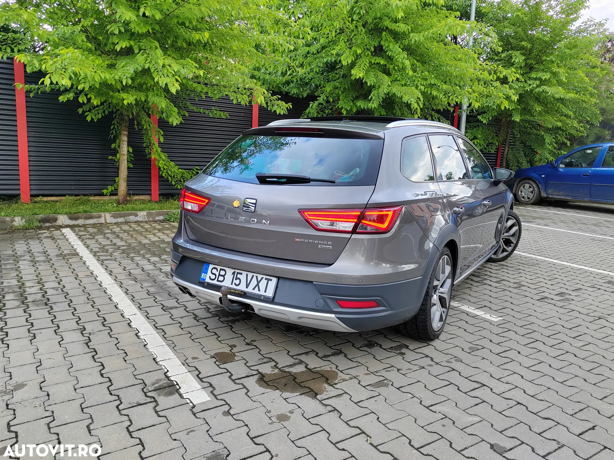 Seat Leon ST 2.0 TDI Start&Stop 4DRIVE DSG X-Perience - 11