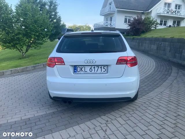 Audi A3 2.0 TDI DPF quattro S line Sportpaket - 6