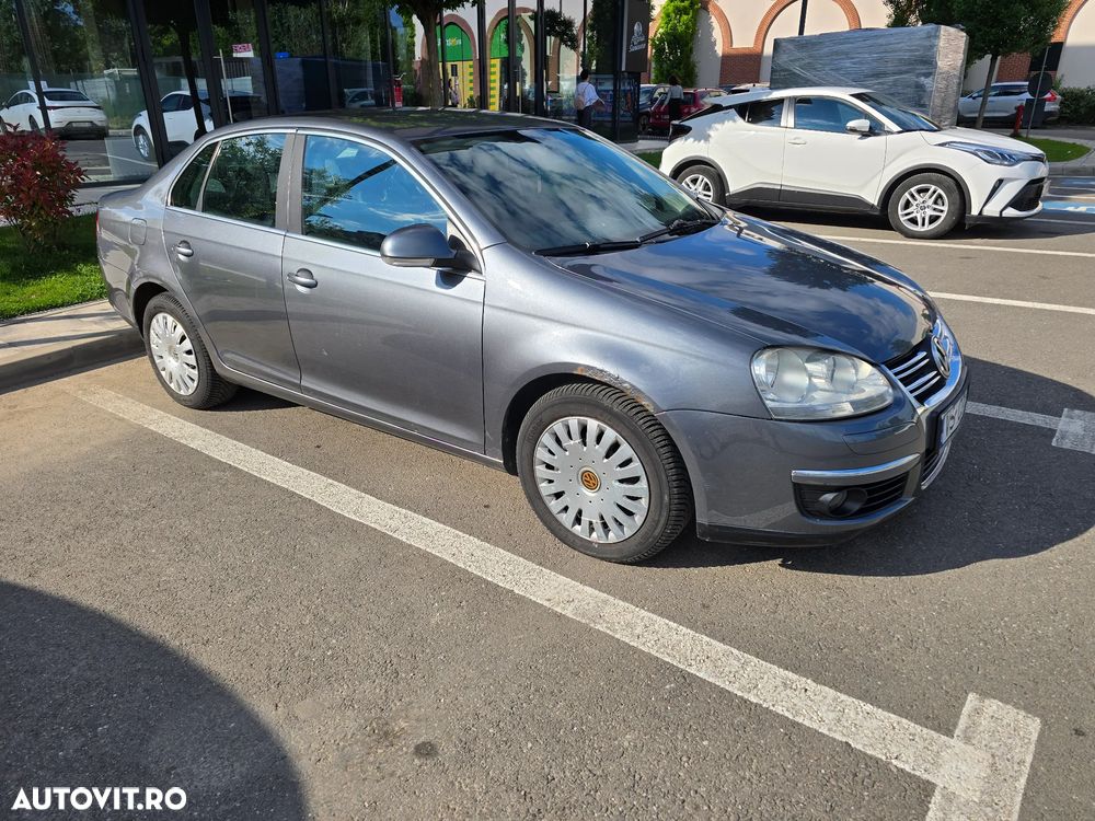 Volkswagen Jetta - 5