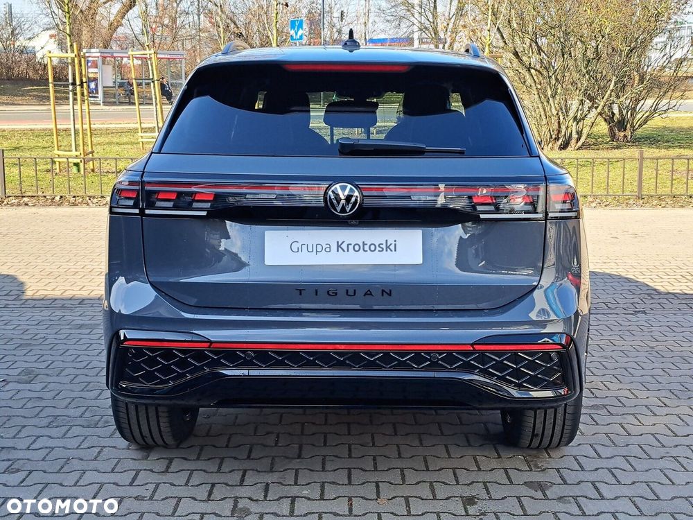 Volkswagen Tiguan - 5