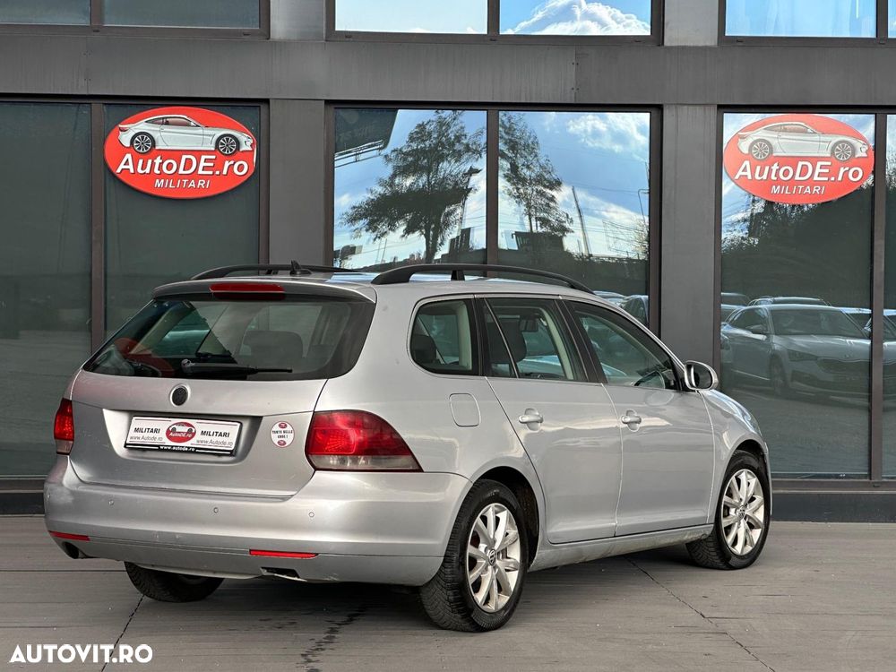 Volkswagen Golf - 4
