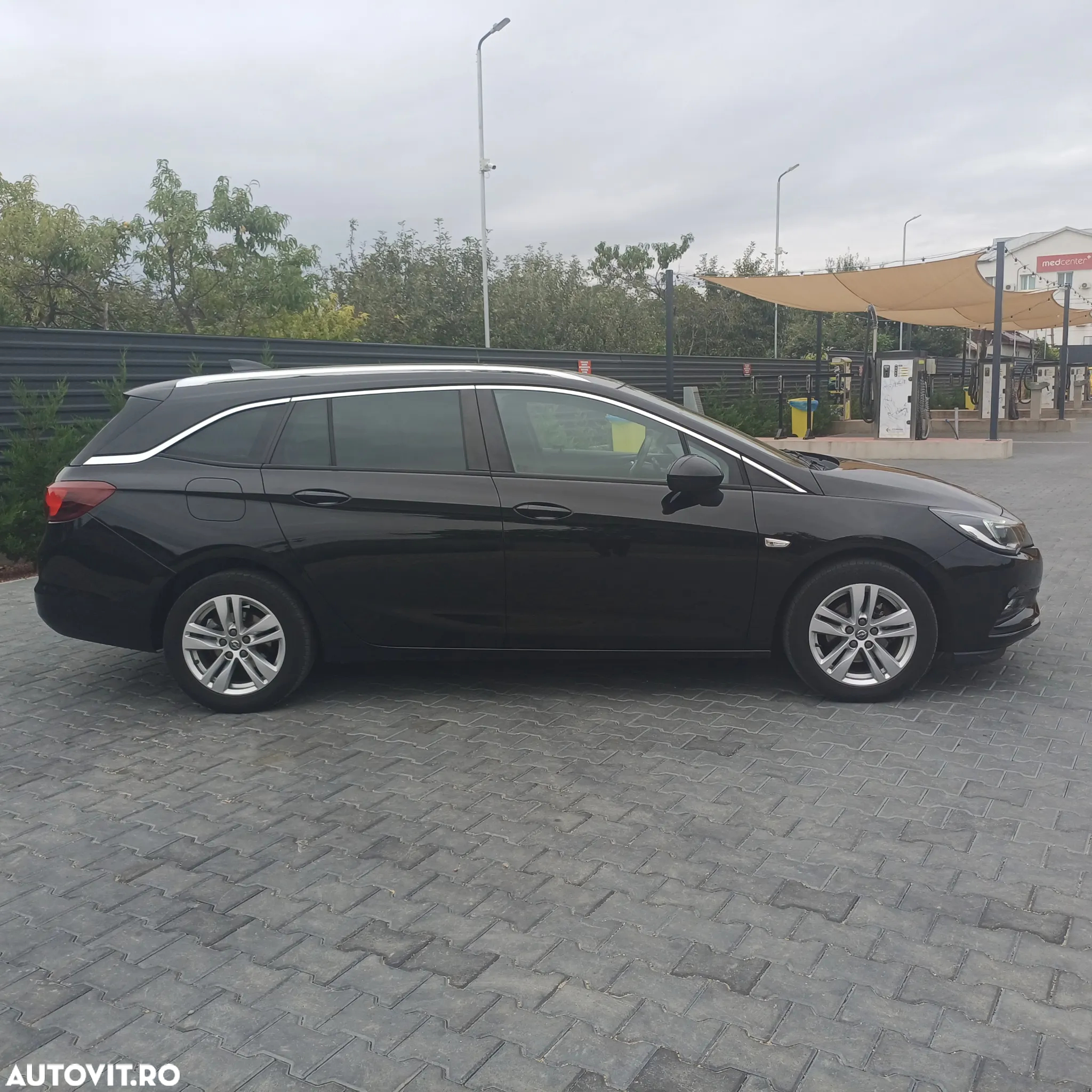 Opel Astra 1.6 CDTI ECOTEC ECOFlex Start/Stop Innovation - 4