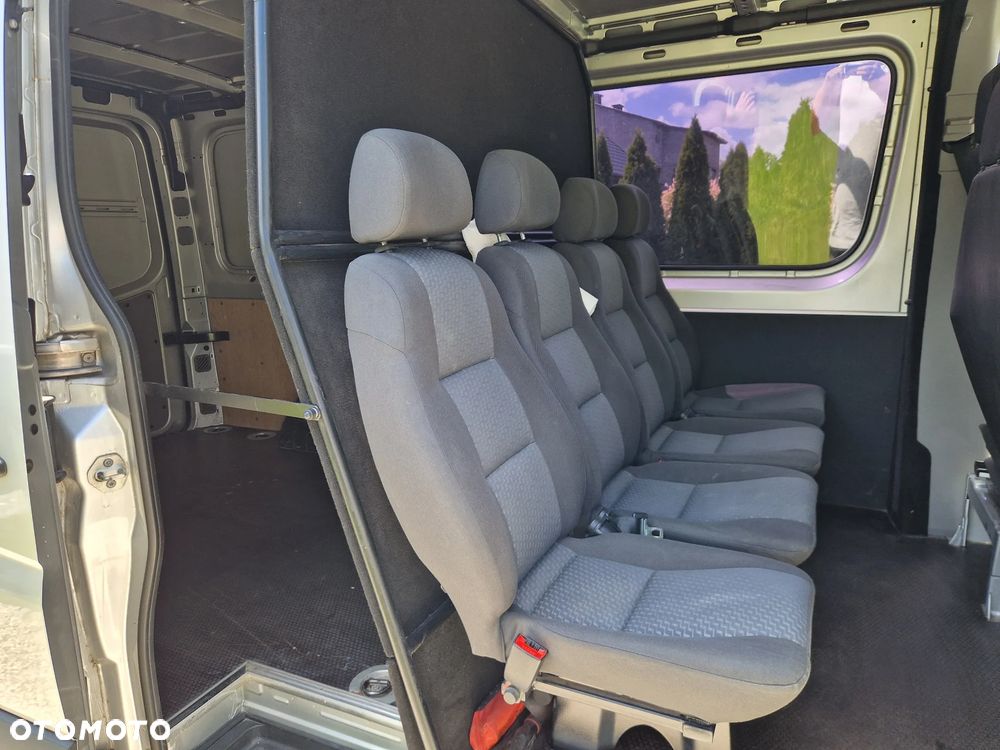 Volkswagen Crafter - 25