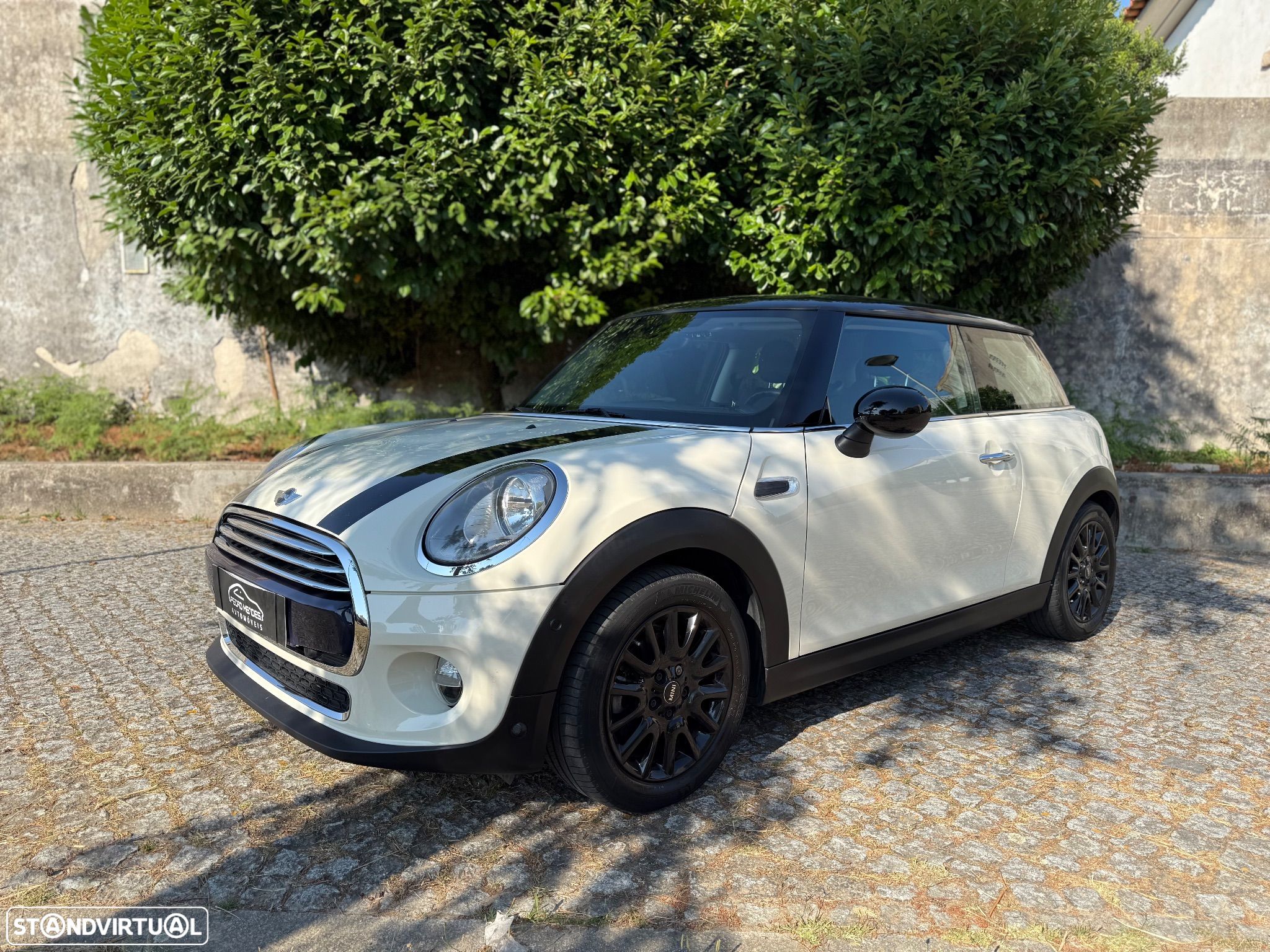 MINI 3 Portas Cooper D Metropolitan - 1