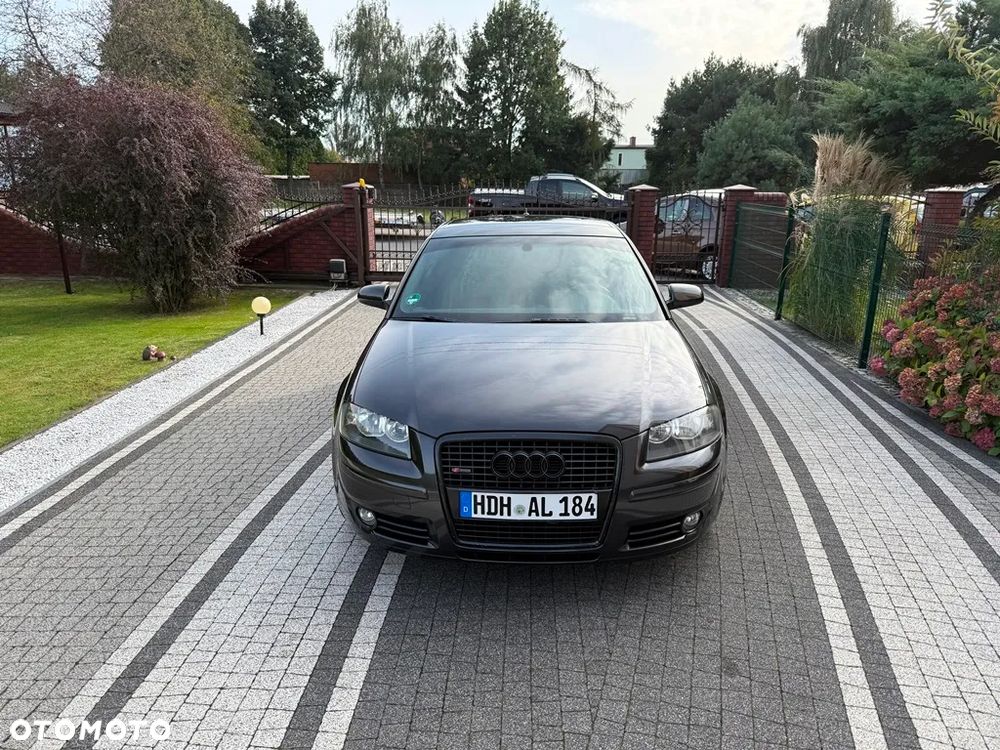 Audi A3 Sportback 2.0 FSI S line Sportpaket plus - 3