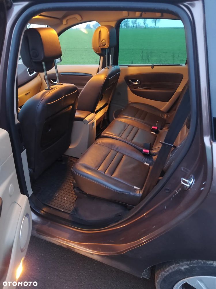 Renault Grand Scenic TCe 130 Bose Edition - 20