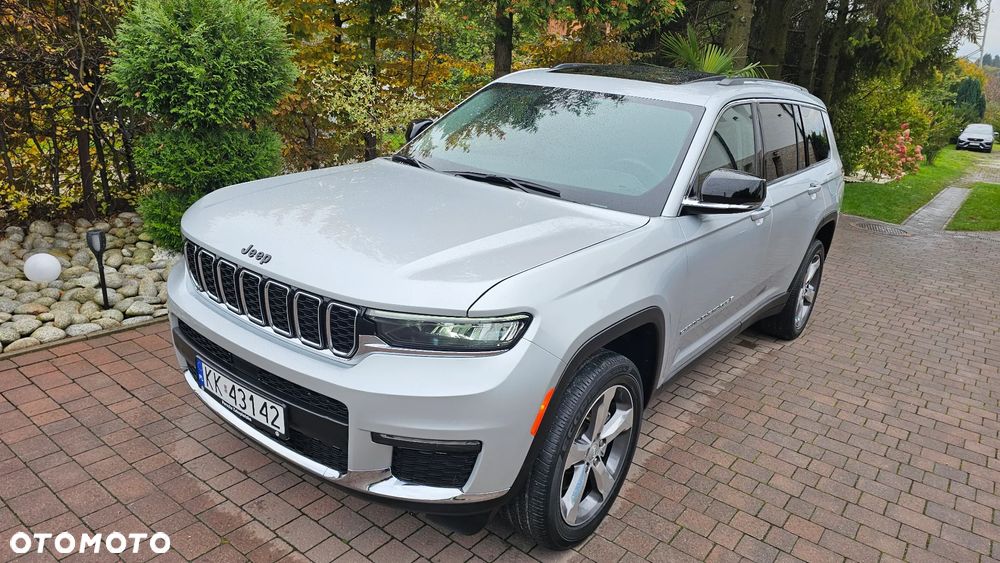 Jeep Grand Cherokee - 17