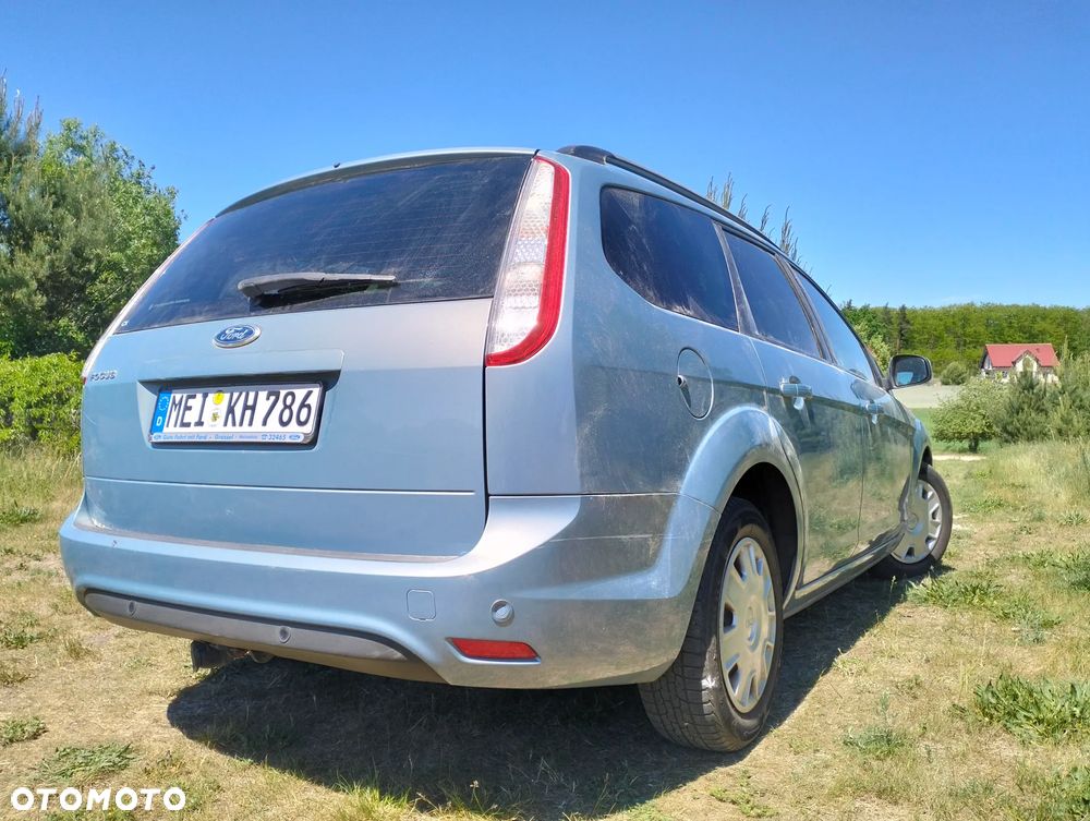 Ford Focus 1.6 16V Trend - 15