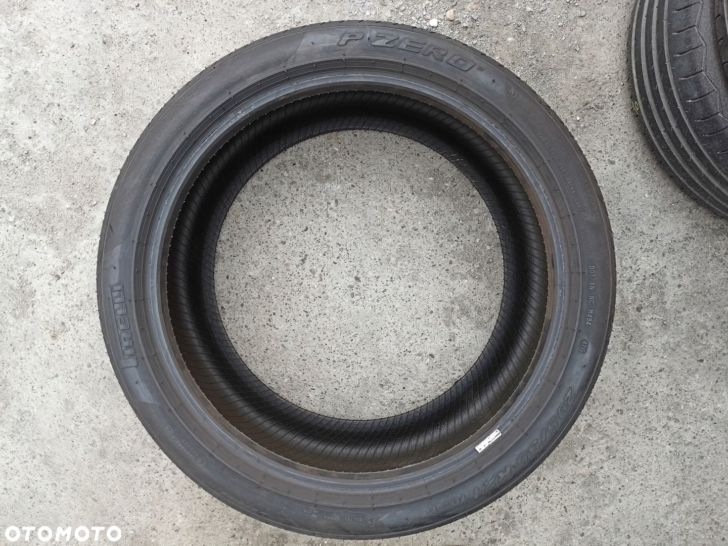 295/35R21 Pirelli PZero XL para opon lato 6mm - 4