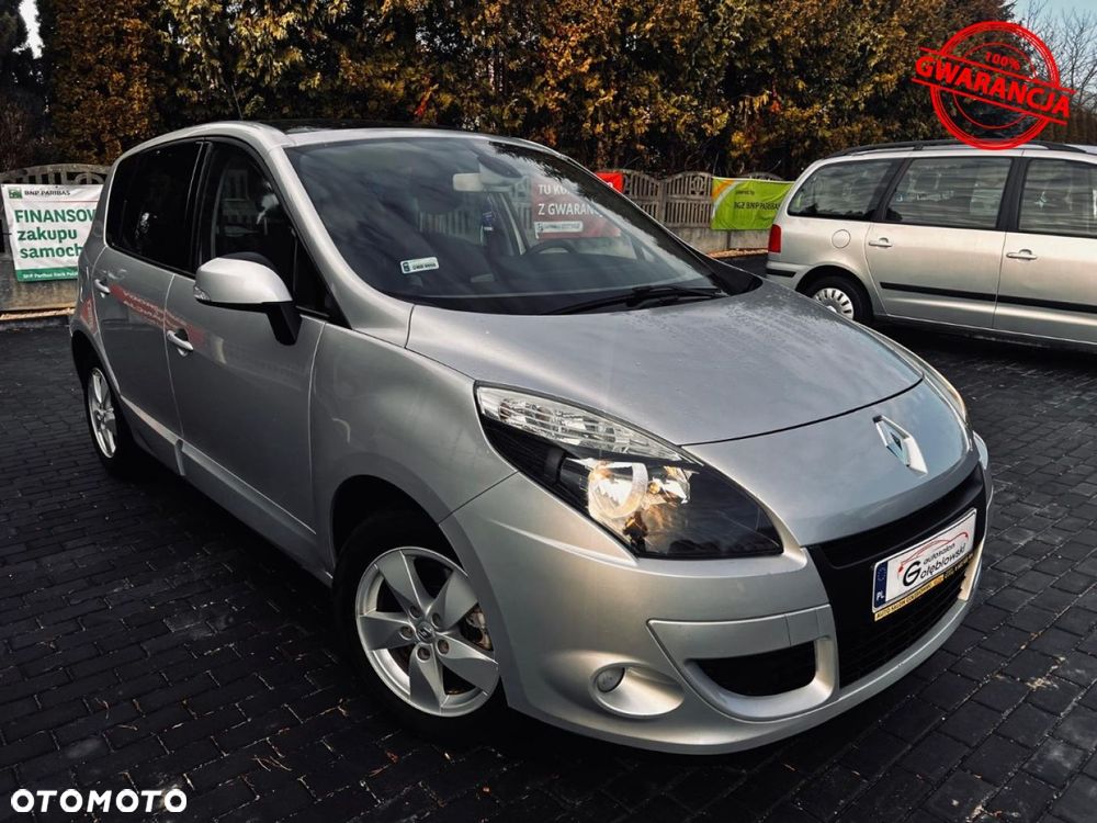 Renault Scenic dCi 110 EDC Paris - 17
