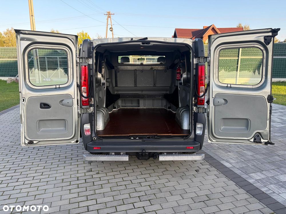 Opel VIVARO LONG KLIMA ORYGINAŁ PRZEBIEG SPRAWNY ZADBANY FULL OPCJA DOPOSAŻONY - 13