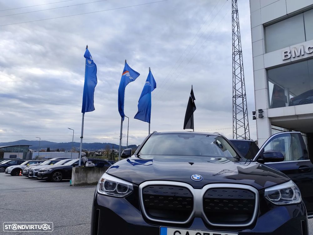 BMW iX3 Inspiring - 3